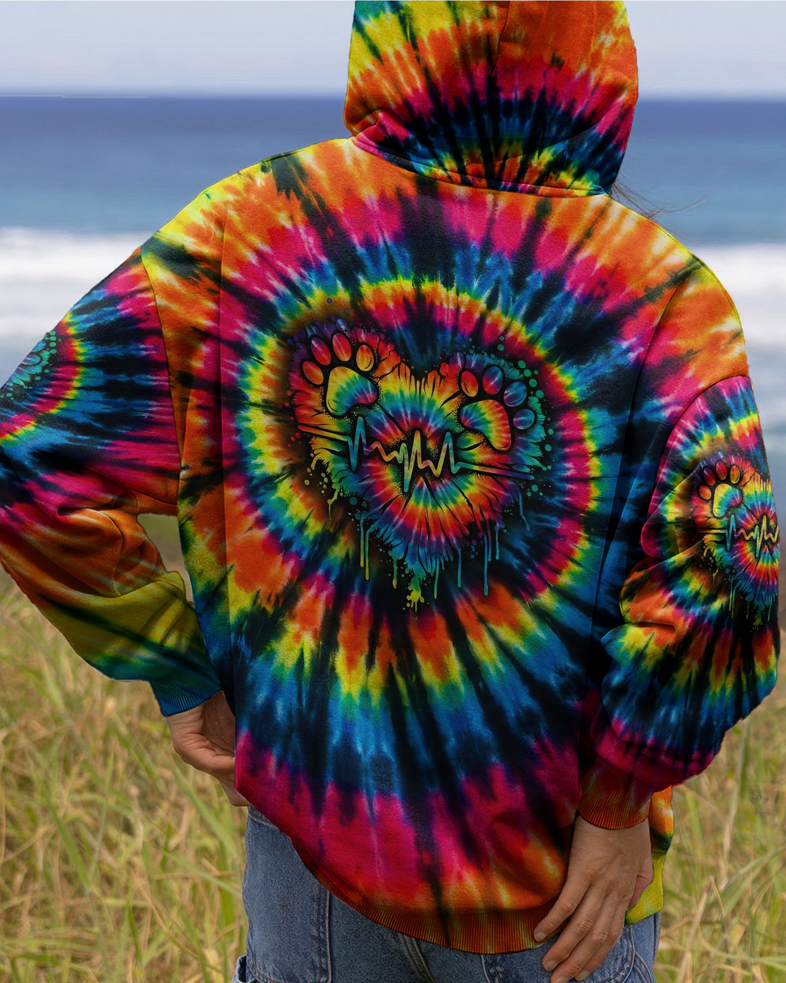 COLORFUL HEARTBEAT PAW ALL OVER PRINT - TYPQ2302262