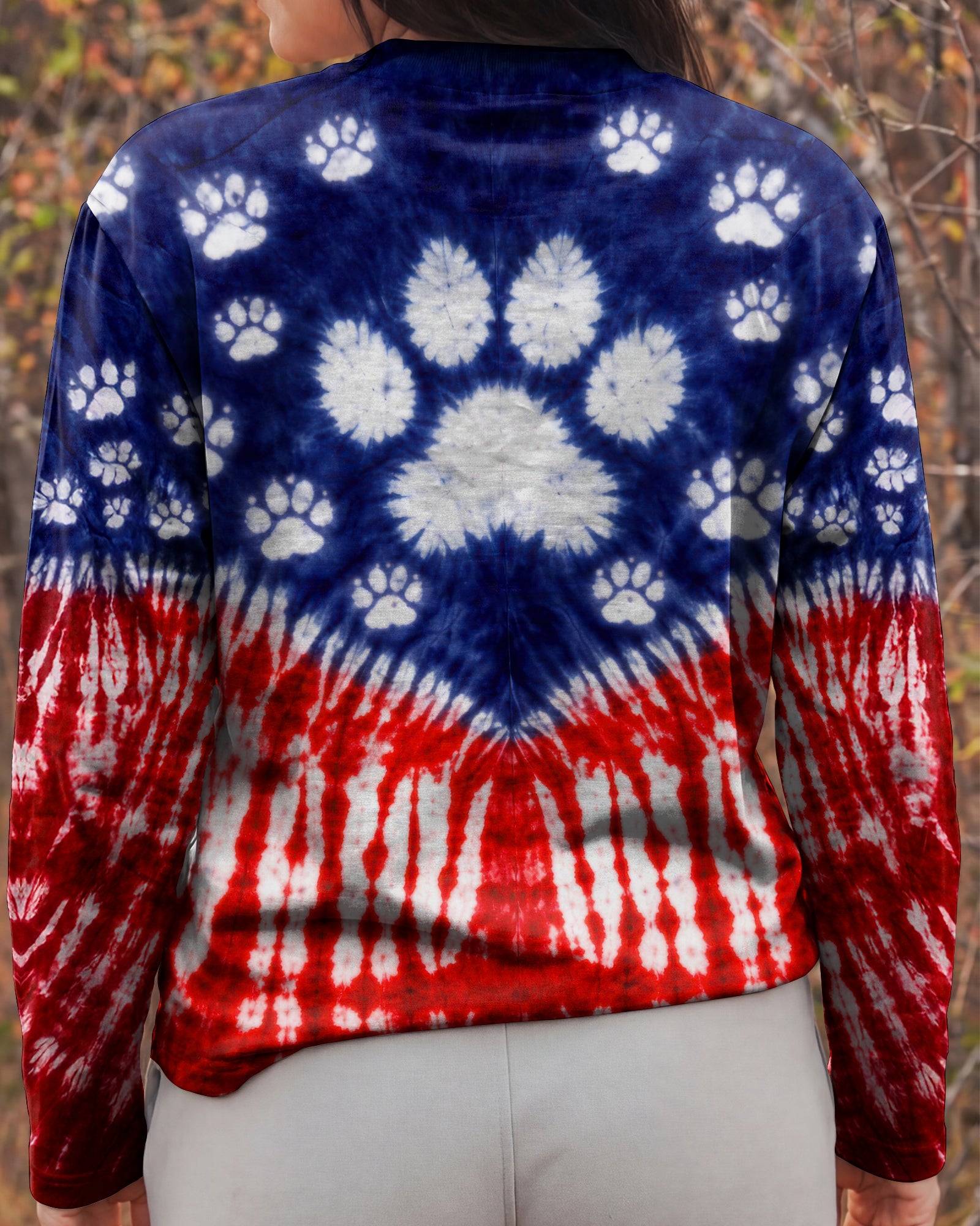 PAW PRINT AMERICAN FLAG V SWIRL ALL OVER PRINT - TLTW1803263