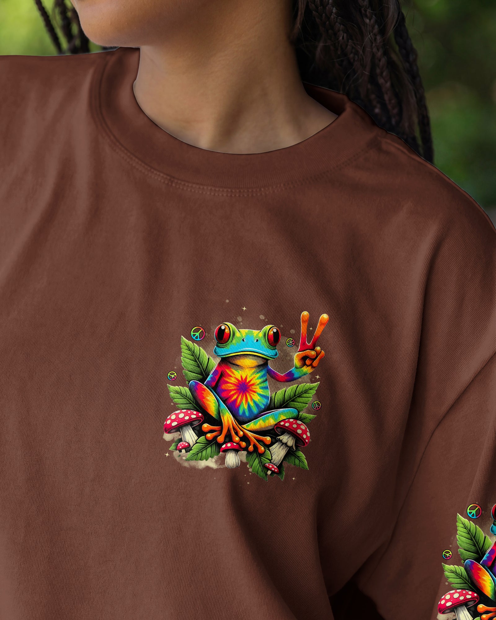 BE YOU THE WORLD WILL ADJUST FROG ALL OVER PRINT - TYTD0402261