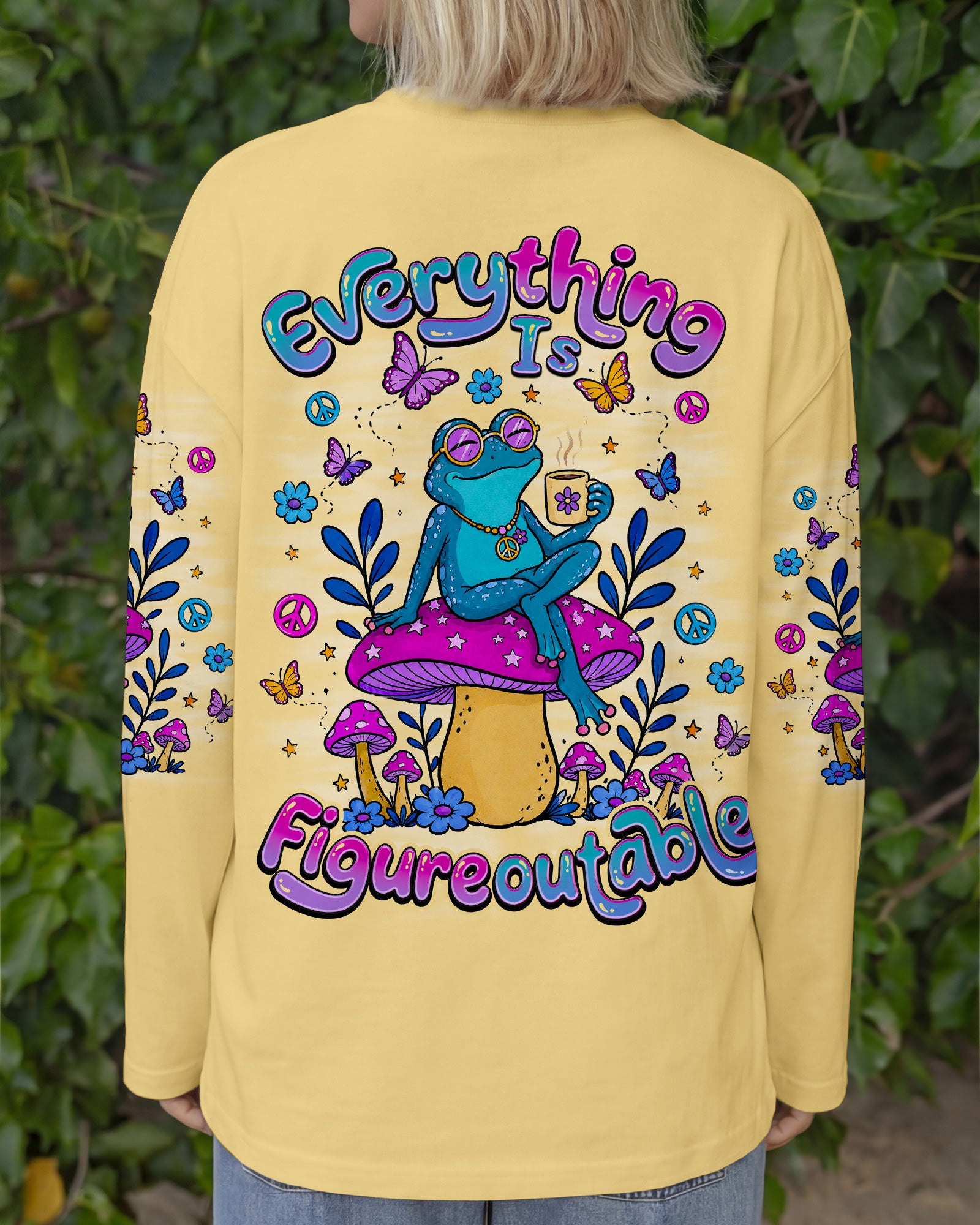 EVERYTHING IS FIGUREOUTABLE FROG ALL OVER PRINT - TLNO0107264