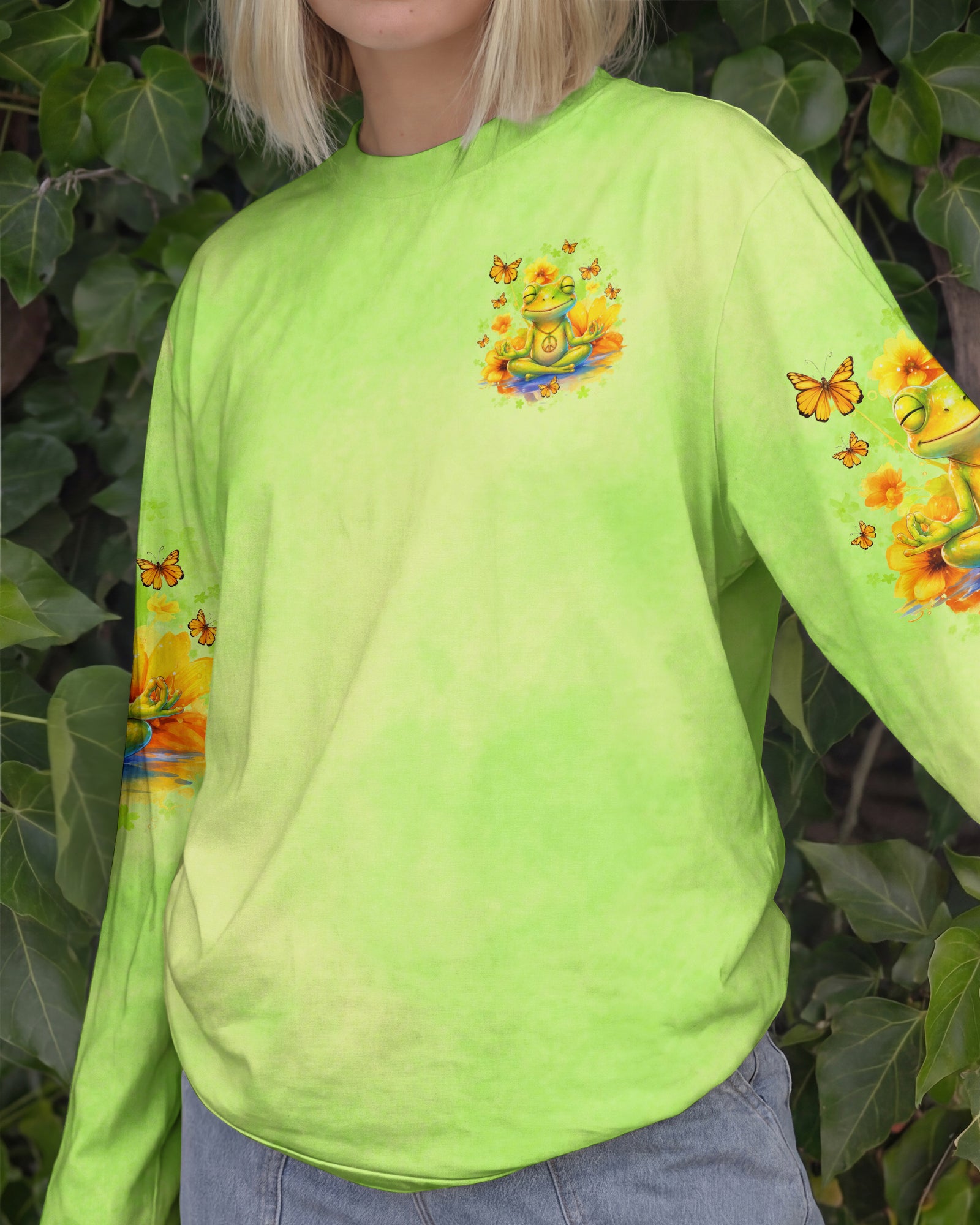 EVERYTHING IS FIGUREOUTABLE FROG ALL OVER PRINT  - TLNO1107261