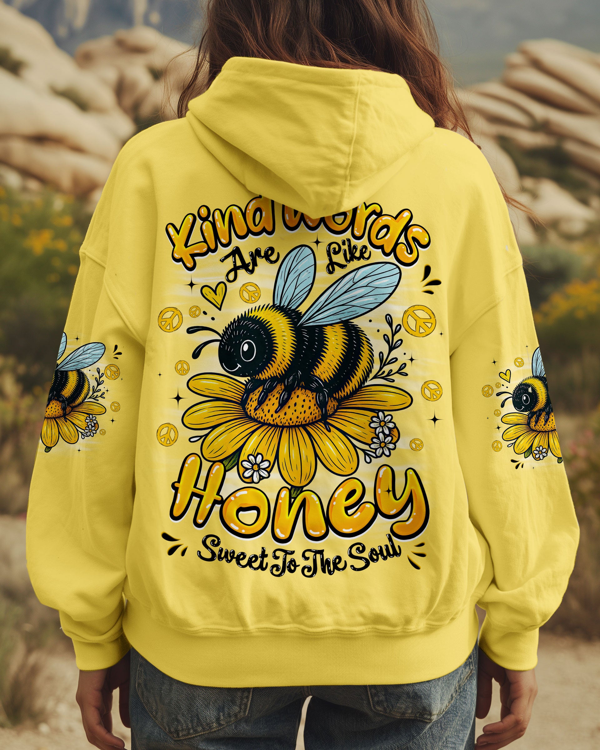 SWEET TO THE SOUL BEE ALL OVER PRINT - TYQY2006254