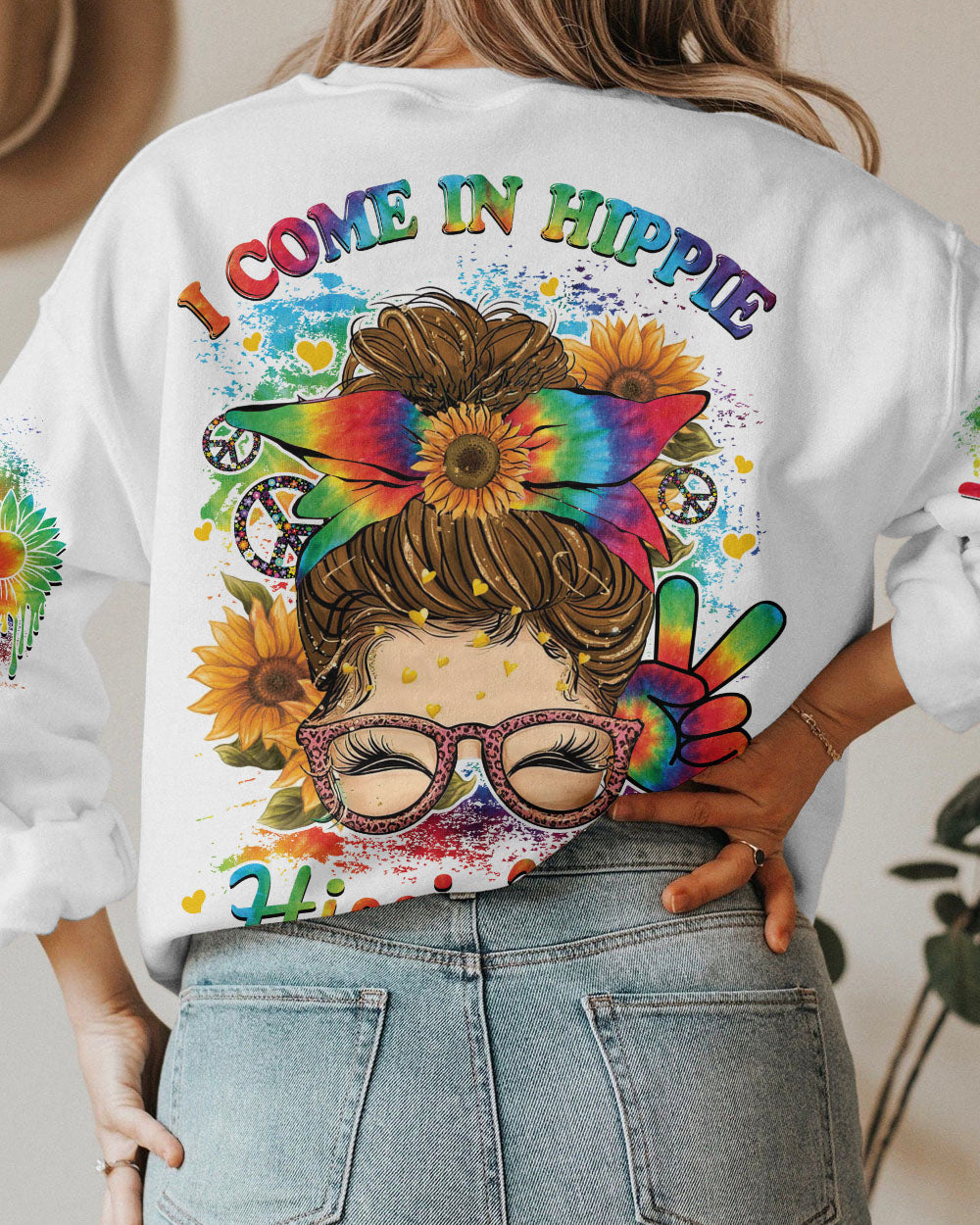 I COME IN HIPPIE MESSY BUN HIPPIE MOM ALL OVER PRINT - YHHG0702233