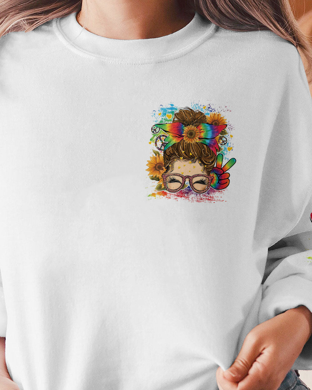 I COME IN HIPPIE MESSY BUN HIPPIE MOM ALL OVER PRINT - YHHG0702233