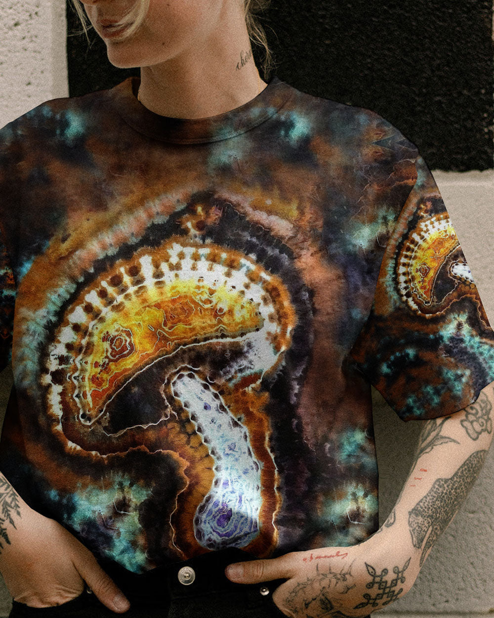 EAT MUSHROOMS SEE THE UNIVERSE TIE DYE ALL OVER PRINT - TLNO0403231