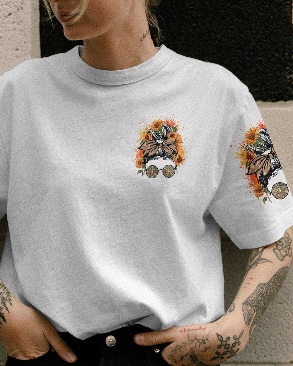 BE THE GIRL WITH THE MESSY HAIR ALL OVER PRINT - TY0302231
