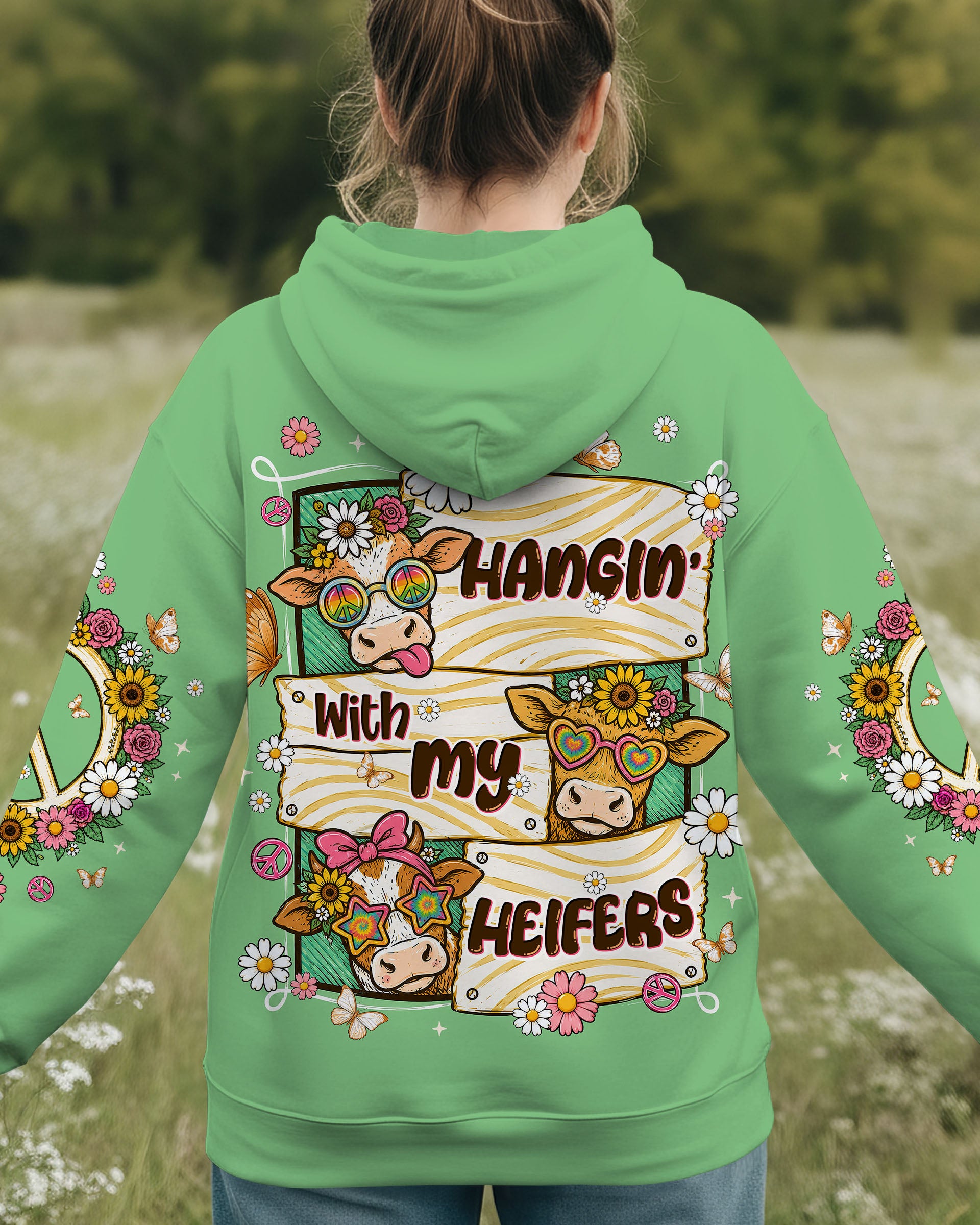 HANGIN' WITH MY HEIFERS HIGHLAND COW ALL OVER PRINT - TLNT0907261