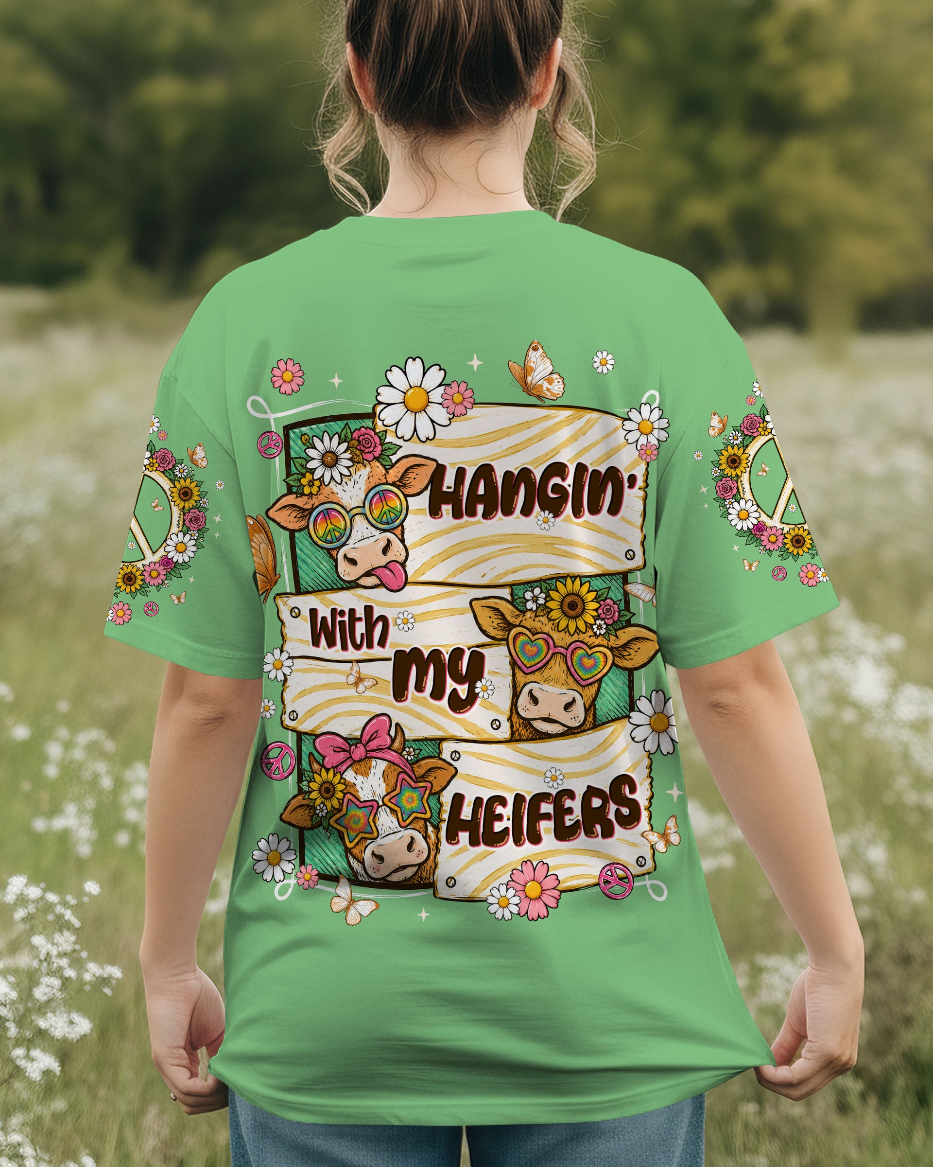 HANGIN' WITH MY HEIFERS HIGHLAND COW ALL OVER PRINT - TLNT0907261