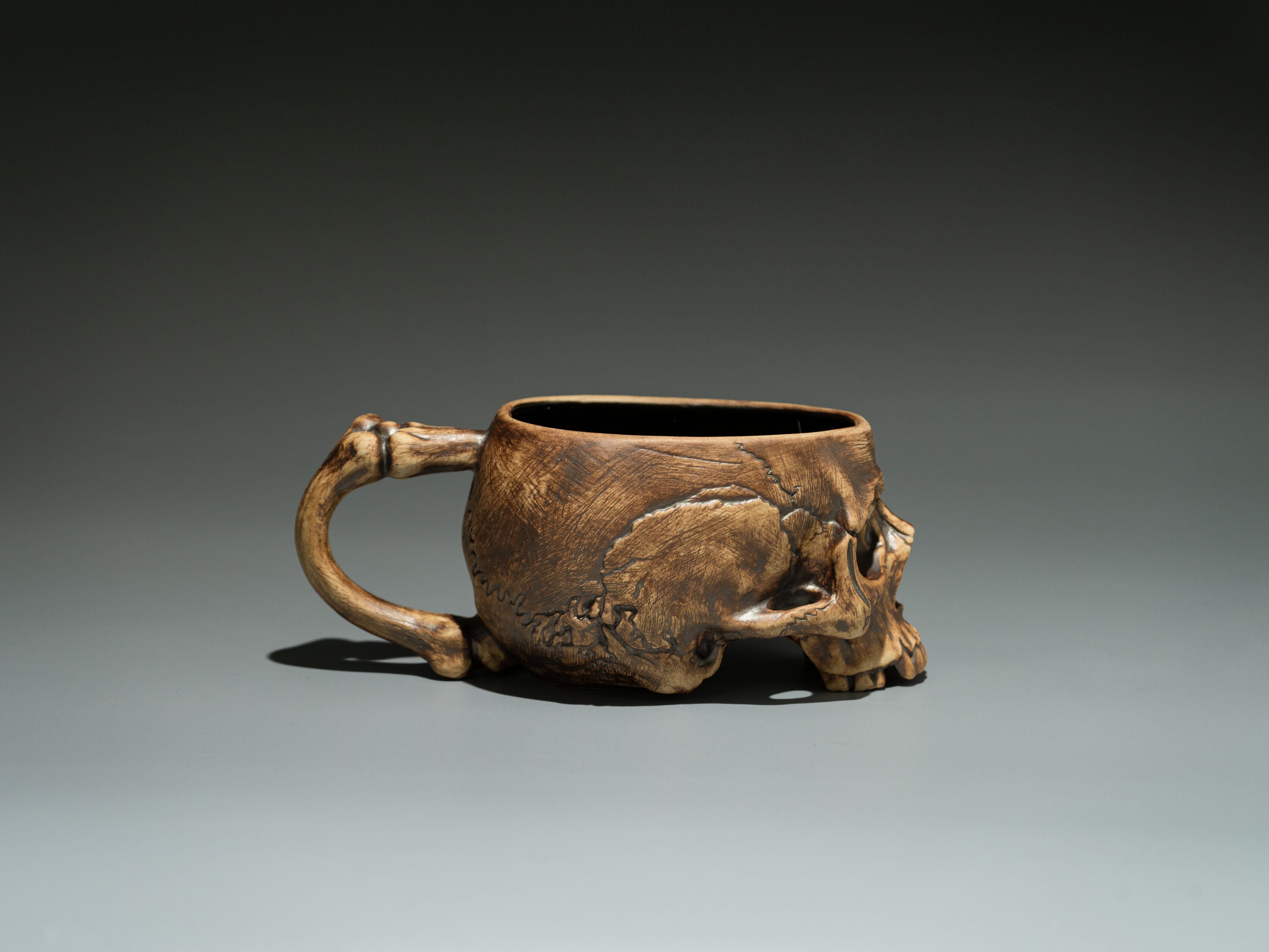 💀 Last Day 50% OFF - Memento Mori Skull Artisan Vessel