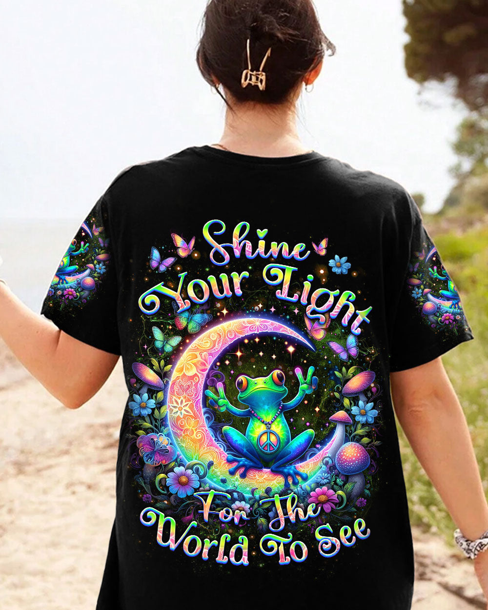 SHINE YOUR LIGHT FOR THE WORLD TO SEE FROG ALL OVER PRINT - YHKD0304242
