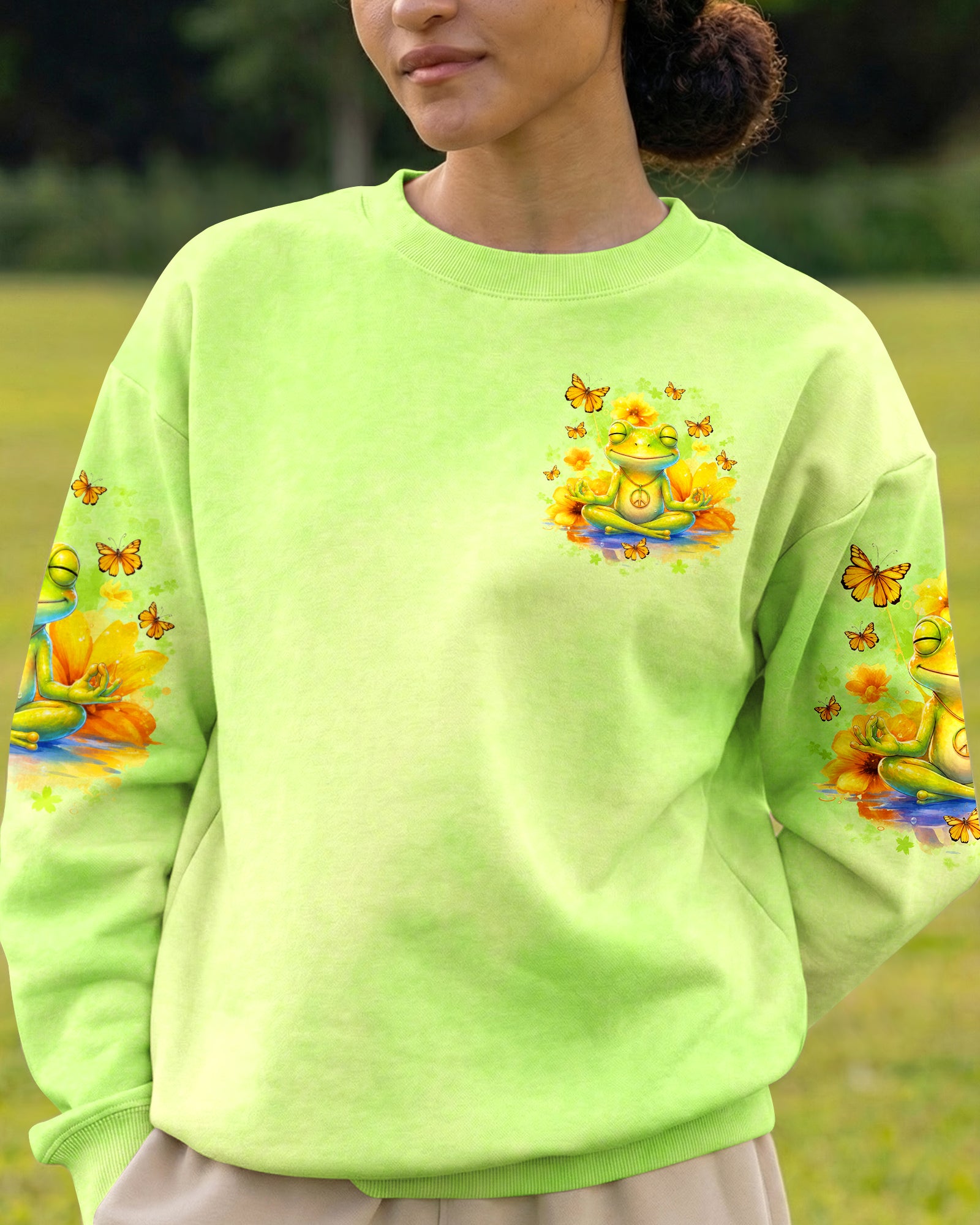 EVERYTHING IS FIGUREOUTABLE FROG ALL OVER PRINT  - TLNO1107261