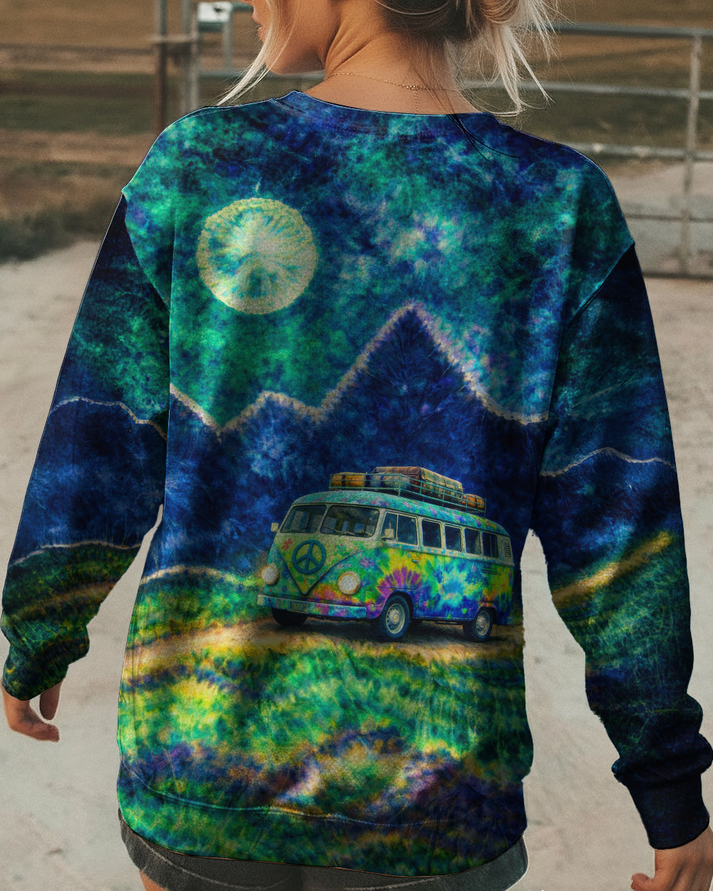 HIPPIE BUS UNDER MOON SWIRL ALL OVER PRINT  - TLTW0202262