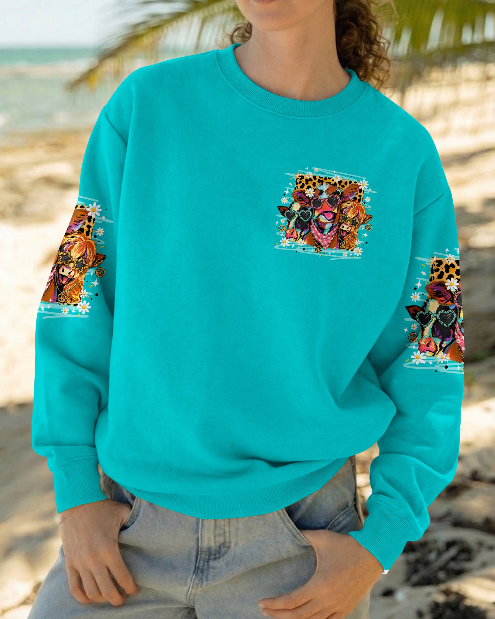 GOOD TIMES CRAZY FRIEND HIGHLAND COW ALL OVER PRINT - TLNO2207261