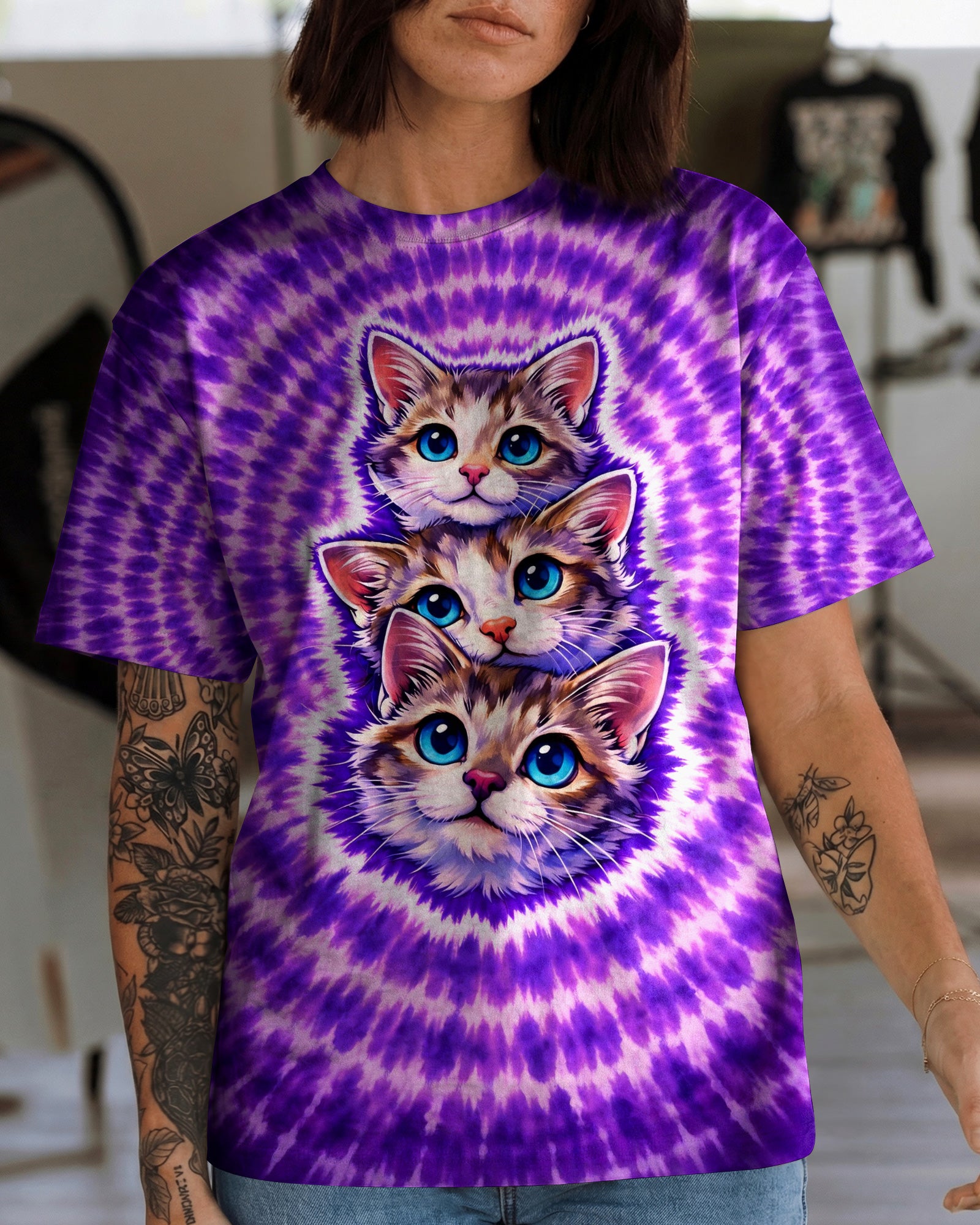 THREE CAT FACE PURPLE SWIRL ALL OVER PRINT - TLHG1703263
