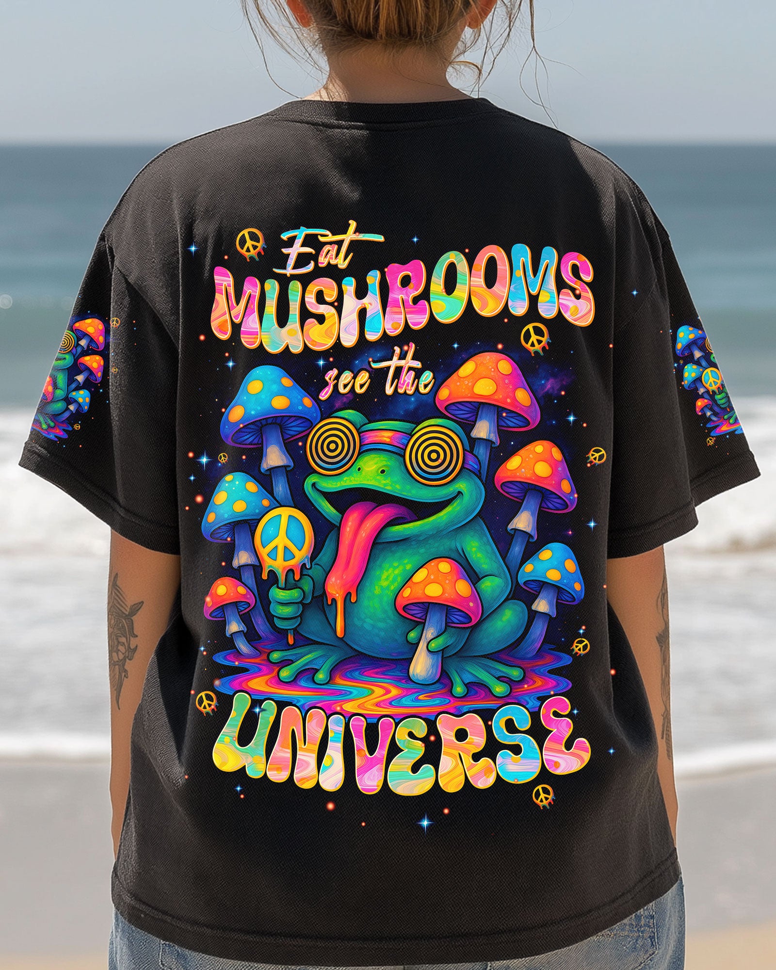 EAT MUSHROOMS SEE THE UNIVERSE FROG ALL OVER PRINT - TYPQ0306254