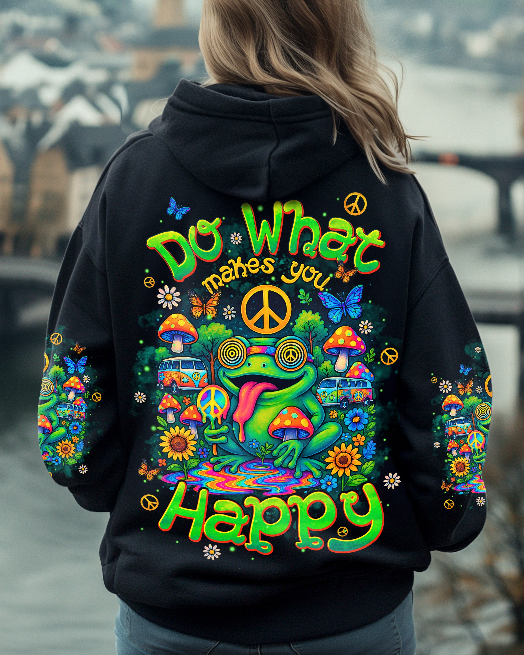DO WHAT MAKES YOU HAPPY FROG ALL OVER PRINT - TYPQ1806251