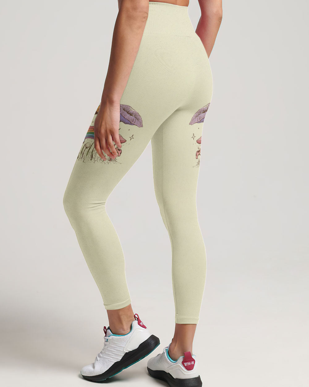 WHISPER WORDS OF WISDOM ALL OVER PRINT - YHLN2102232