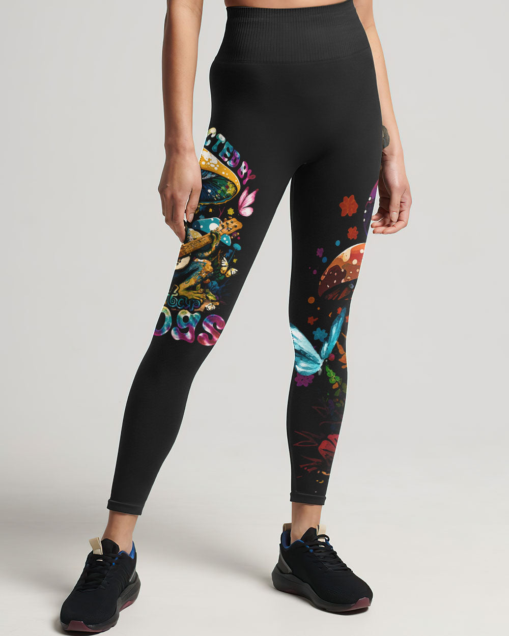 EASILY DISTRACTED BY GUITAR FROGS ALL OVER PRINT - TY2202231