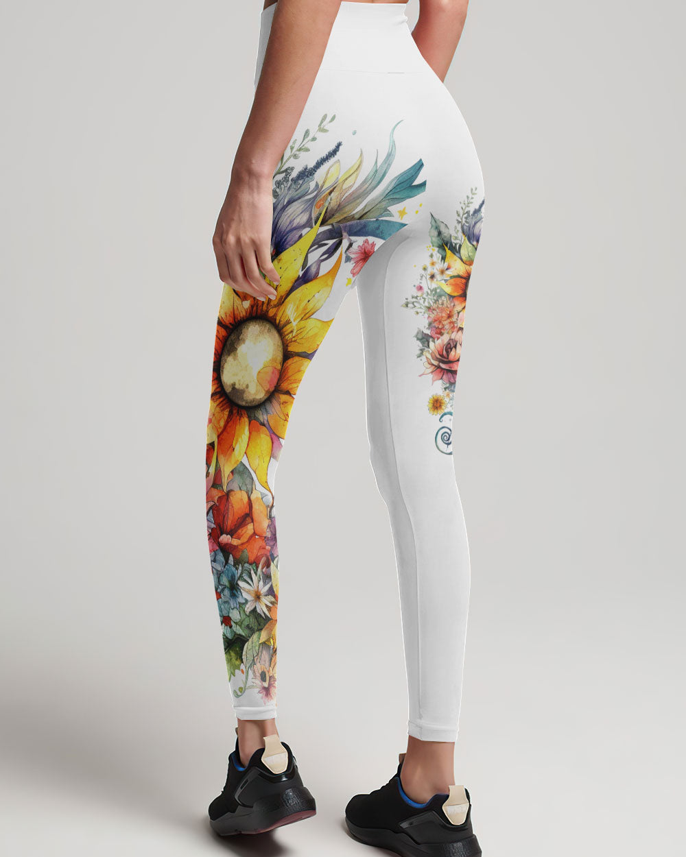LIVE BY THE SUN LOVE BY THE MOON ALL OVER PRINT - TY0903231