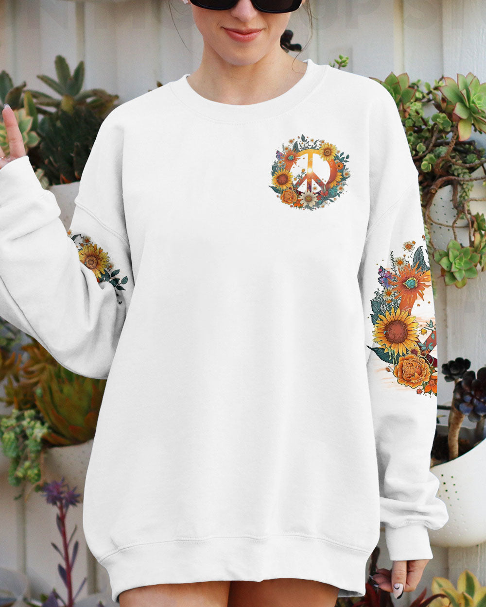 HIPPIE CHILD HEART OF GOLD ALL OVER PRINT - TLTR0805232