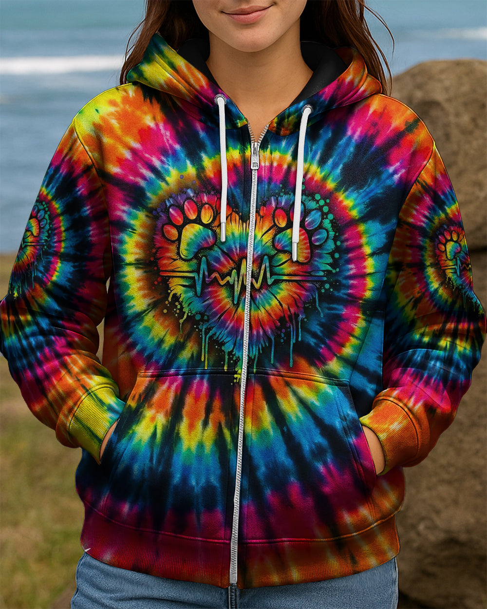 COLORFUL HEARTBEAT PAW ALL OVER PRINT - TYPQ2302262