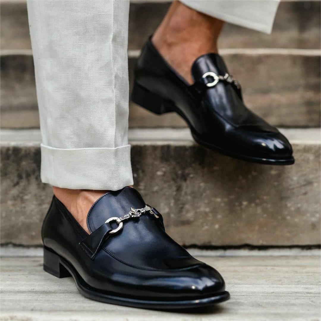 2024 new fashion black slip-on leather shoes