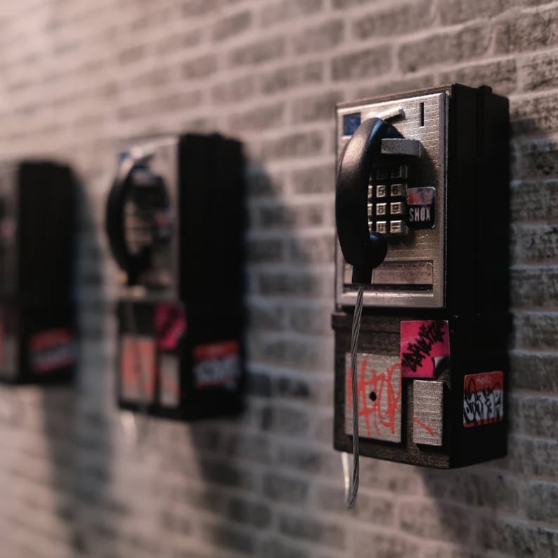 🌟 1:12 Handcrafted Wall Payphone – LED Lights & Removable Handset