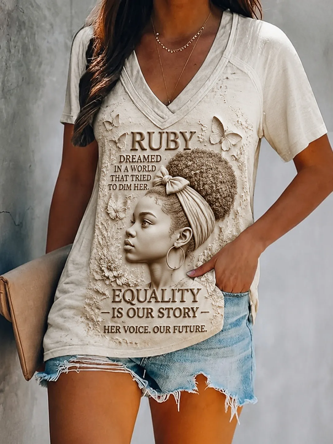 Women's Black Girl Ruby Print Casual V Neck T-Shirt