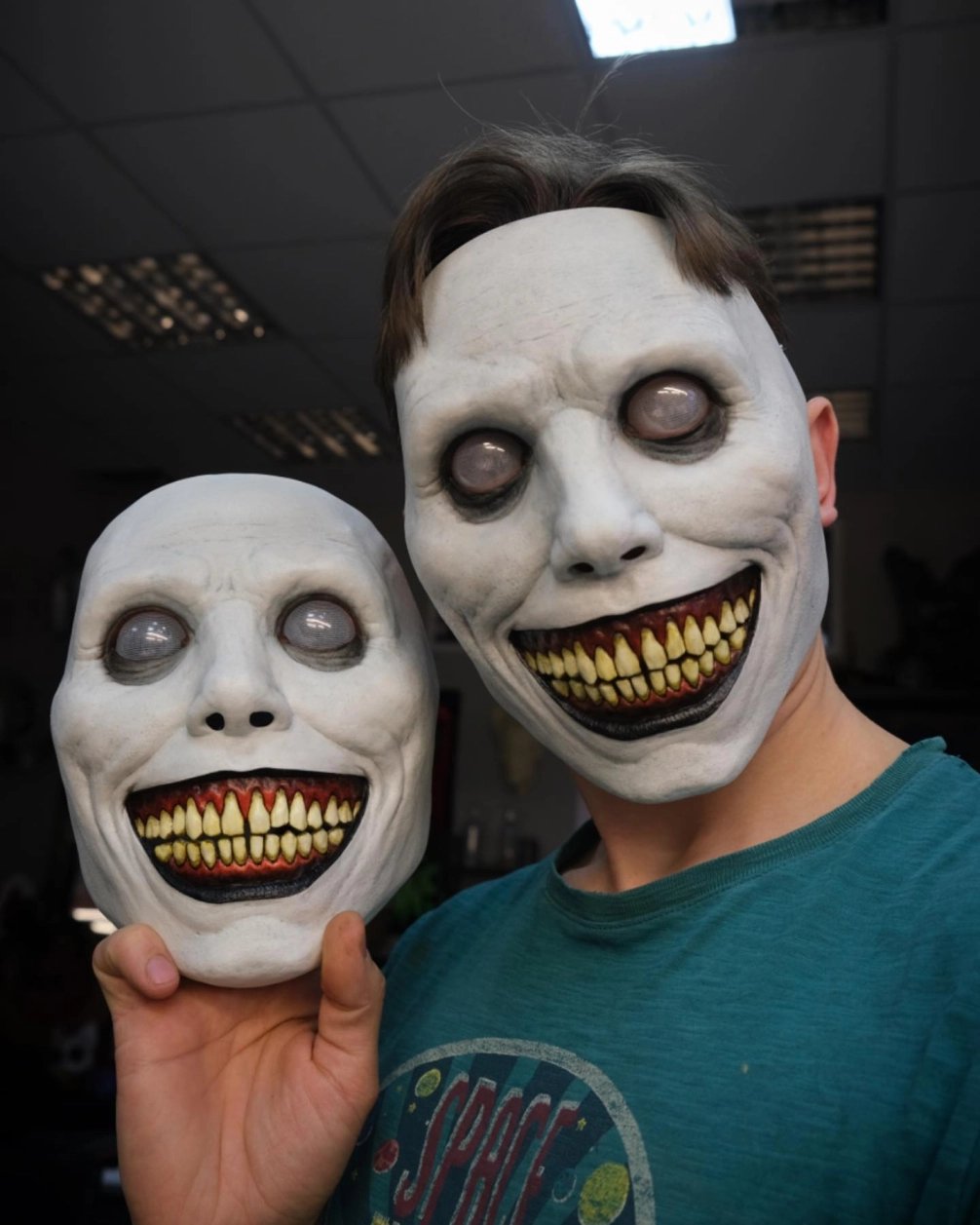 Creepy Halloween Mask Smiling Demons Horror Face(BUY 2 FREE SHIPPING)