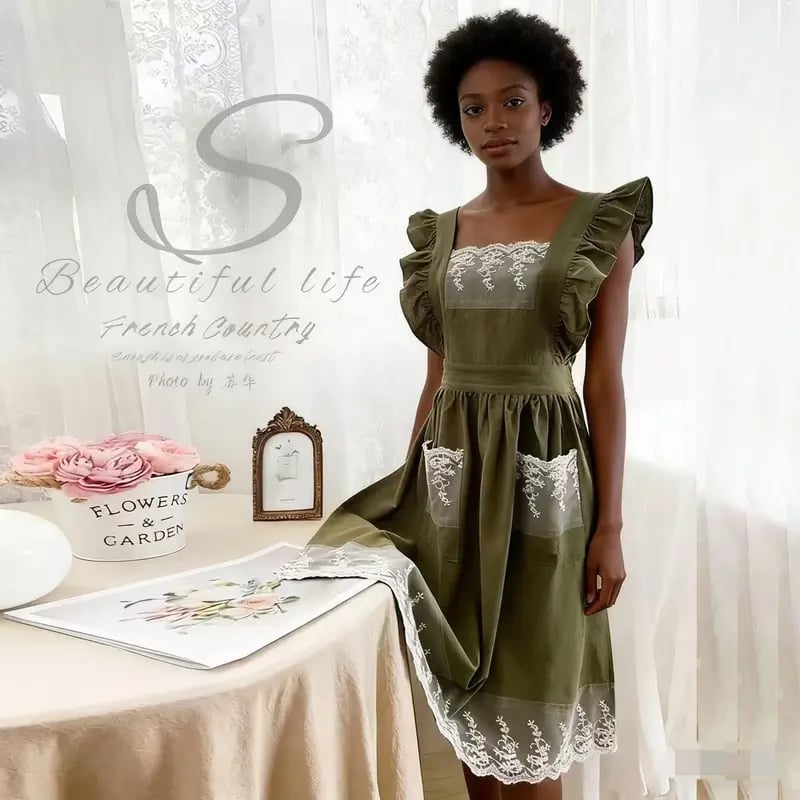 🌸The 100% Cotton Floral Apron – Soft, Stylish & Full Coverage
