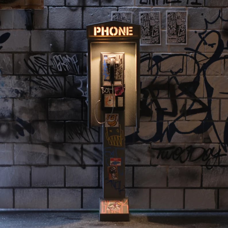 🔥Last Day 49% OFF - 🌟 1:12 Handcrafted Phone Booth – LED Lights & Removable Handset