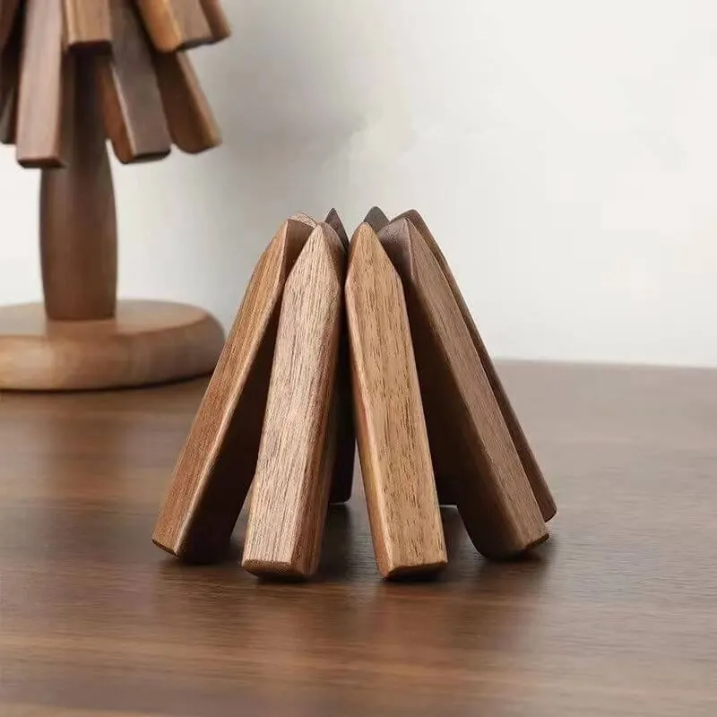 Artistic Walnut Tree Table Mat Set