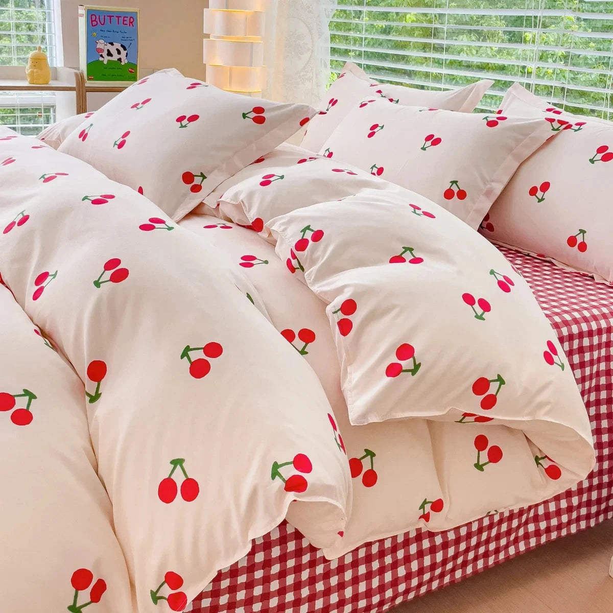 Cherry-Themed Checkered Polyester Bedding Set with Bed Sheet