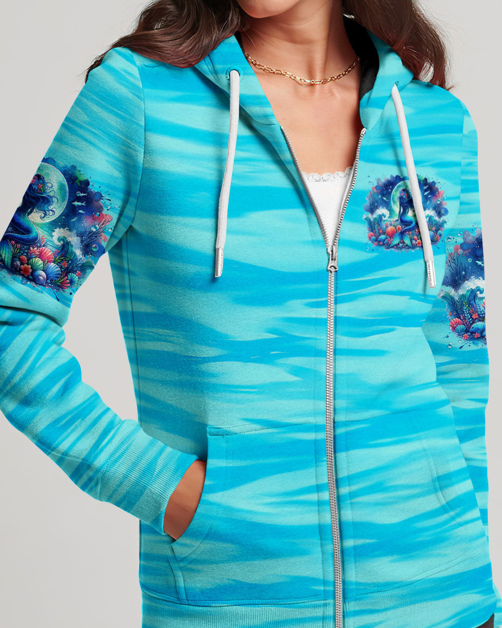 SHE DREAMS OF THE OCEAN ALL OVER PRINT - TYTM3005242