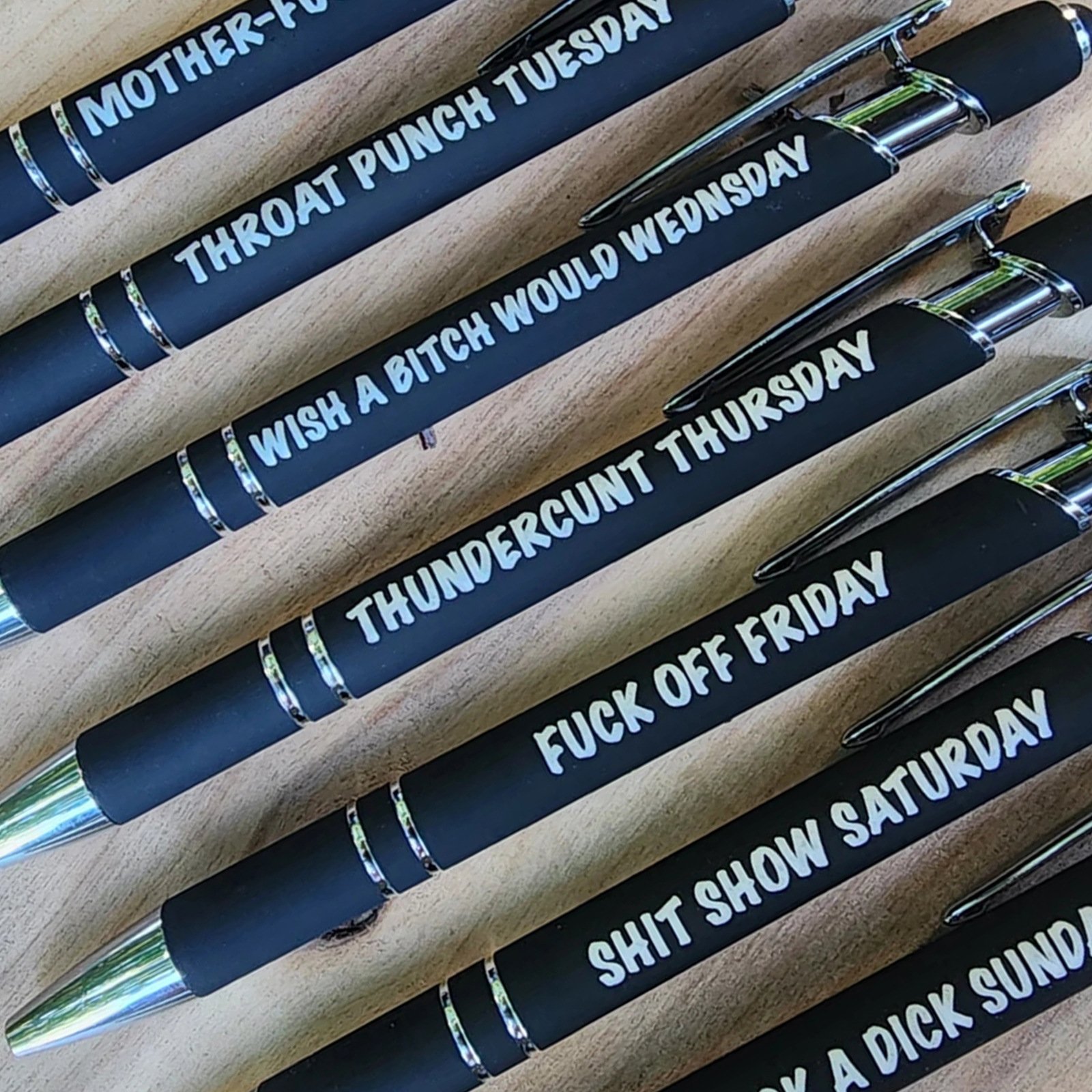 🌈Weekly Mood Ballpoint Pen Set (7 pcs)