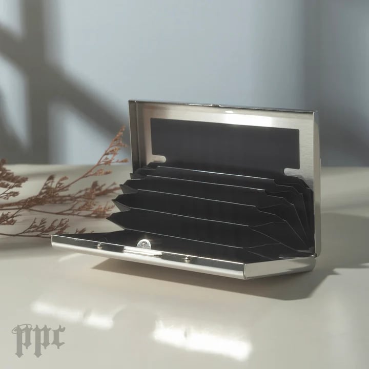 🔥LAST DAY 49% OFF - SVT Metal Cardholder