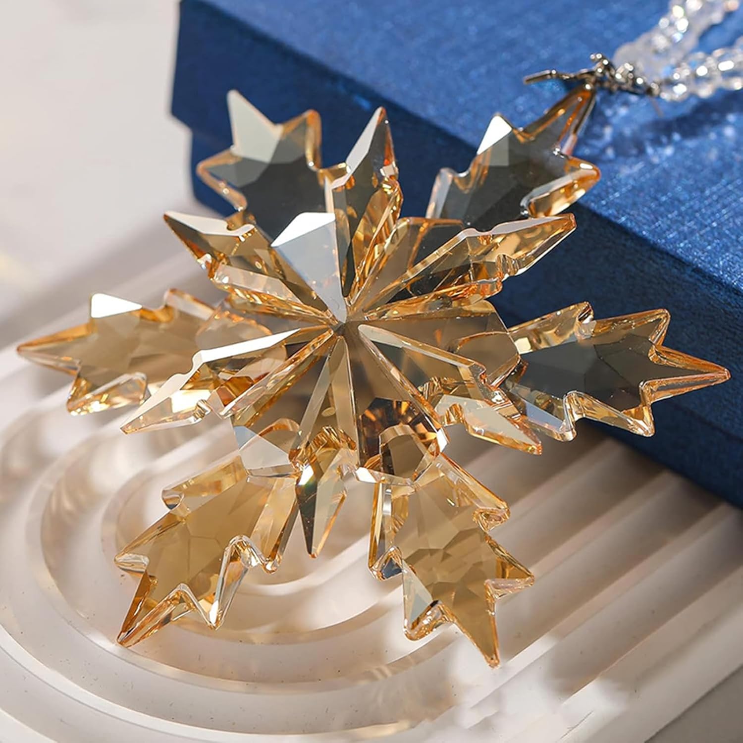 🔥LAST DAY 50% OFF - ❄️🌈Crystal Snowflake Suncatcher