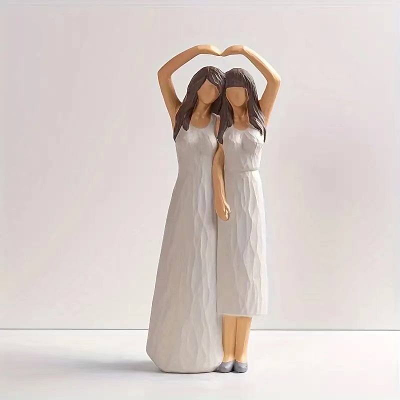 💕✨Mother and Daughter Close Heart Gesture Statue