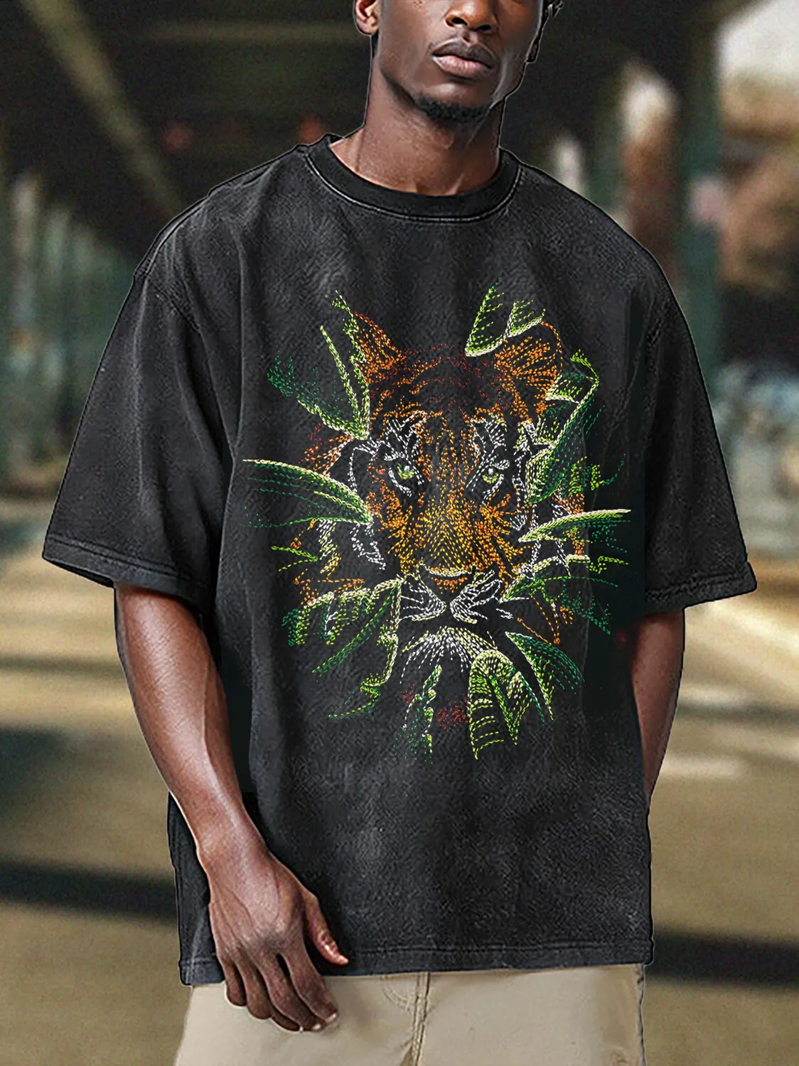 Men's Vintage Tiger Face Stitch Embroidery Print T-Shirt