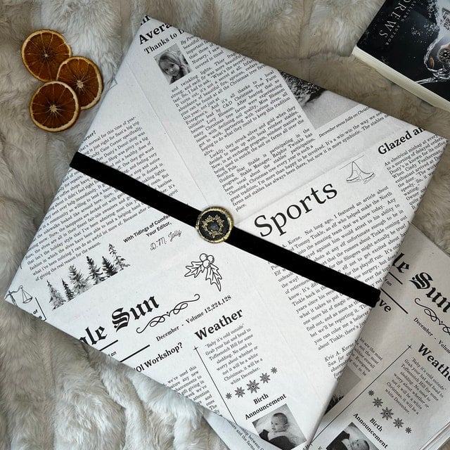 🔥LAST DAY 50% OFF - 🎁✨North Pole Newspaper Christmas Gift Wrap
