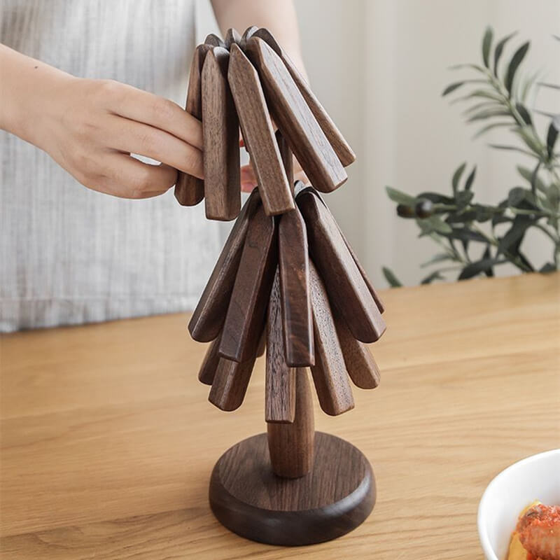 Artistic Walnut Tree Table Mat Set