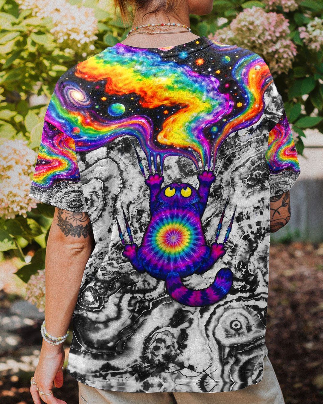 SCRATCHING CAT GALAXY ALL OVER PRINT - KMTM1201261