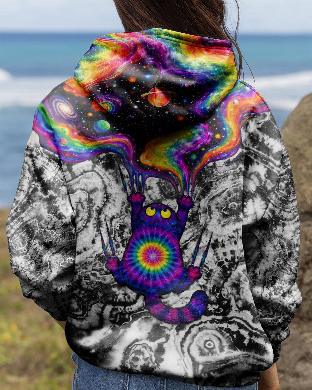 SCRATCHING CAT GALAXY ALL OVER PRINT - KMTM1201261