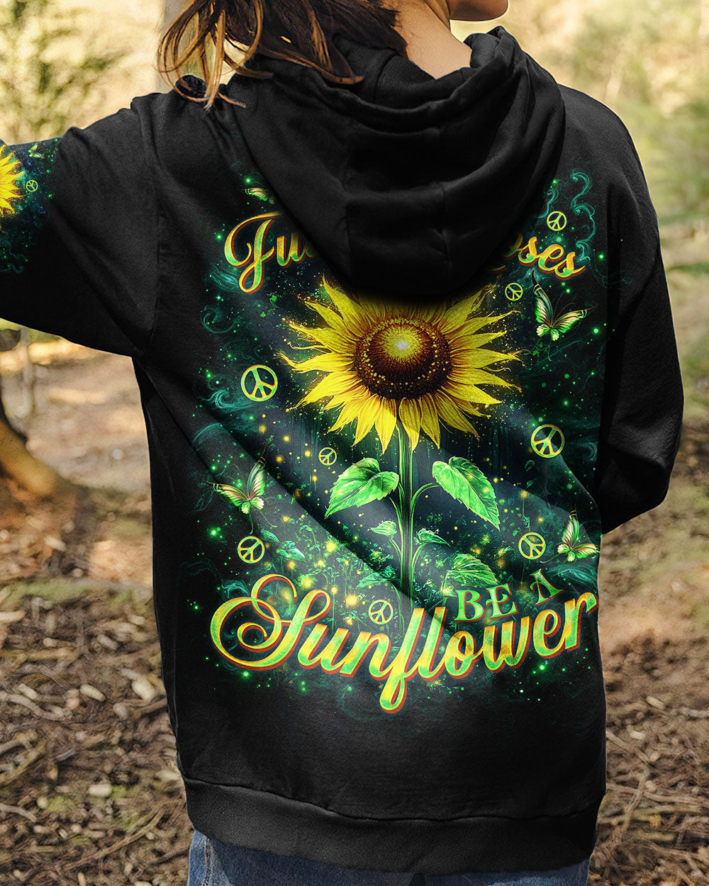 IN A WORLD FULL OF ROSES BE A SUNFLOWER ALL OVER PRINT - TLNO0404252