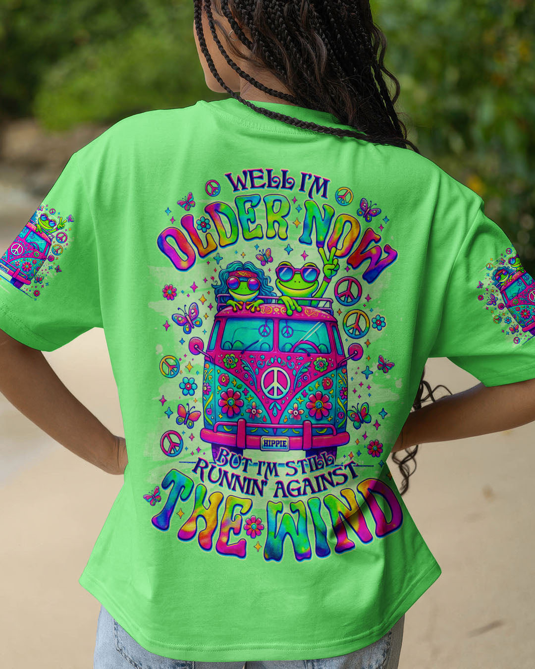 RUNNING AGAINST THE WIND BUS FROG ALL OVER PRINT - TLNO0805252