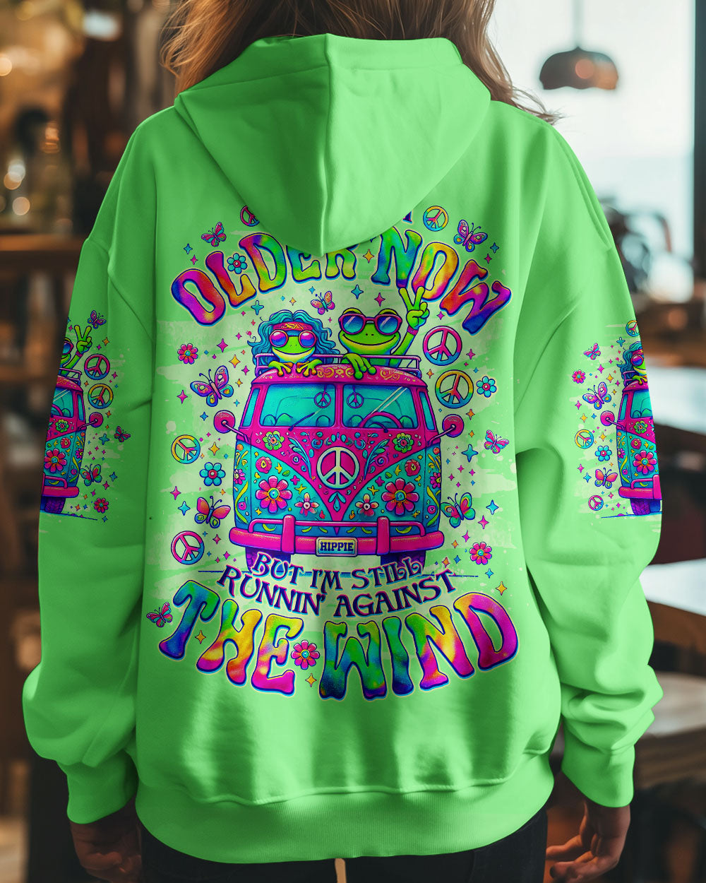 RUNNING AGAINST THE WIND BUS FROG ALL OVER PRINT - TLNO0805252