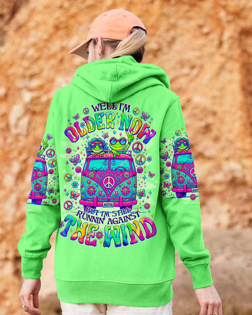 RUNNING AGAINST THE WIND BUS FROG ALL OVER PRINT - TLNO0805252