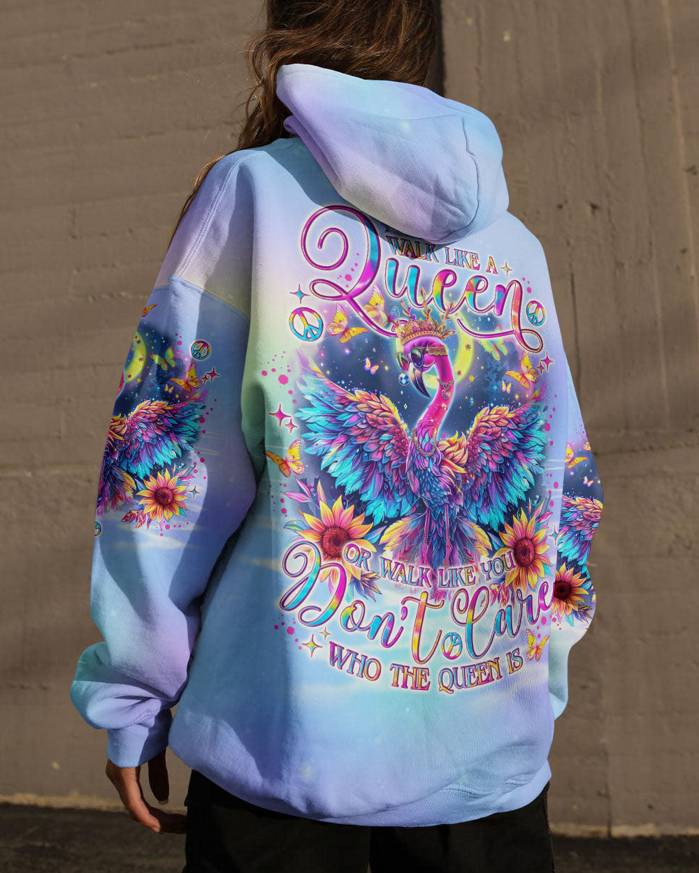 WALK LIKE A QUEEN FLAMINGO ALL OVER PRINT - TLNO1104242