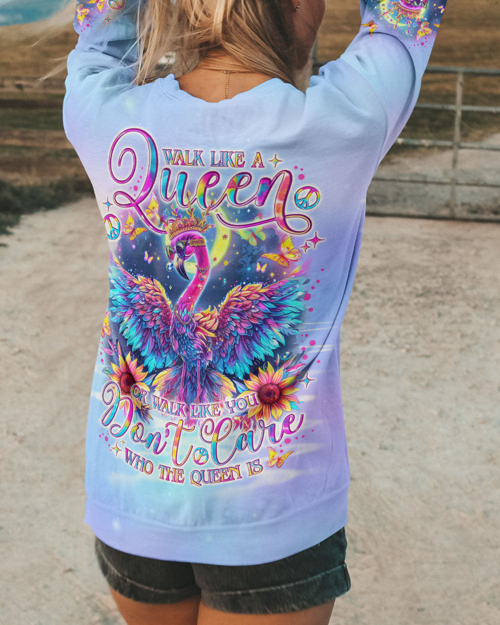 WALK LIKE A QUEEN FLAMINGO ALL OVER PRINT - TLNO1104242