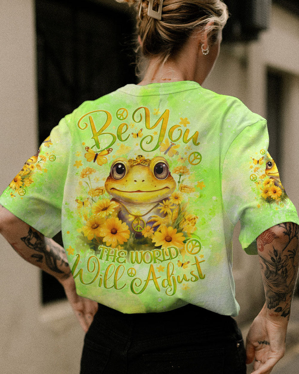BE YOU THE WORLD WILL ADJUST FROG ALL OVER PRINT - TLNO1412231